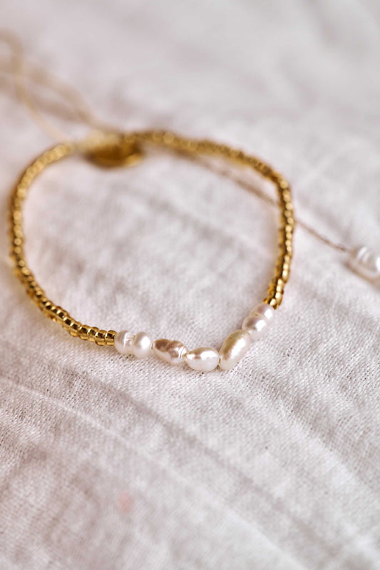 Coastal Pearl Bracelet